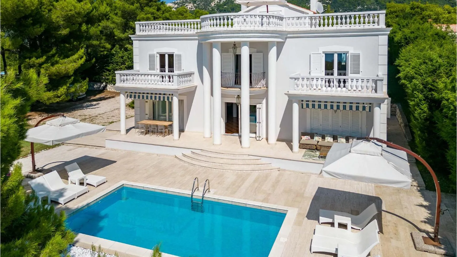 6 Bedroom Awesome Home In Rab Palit 0*,
