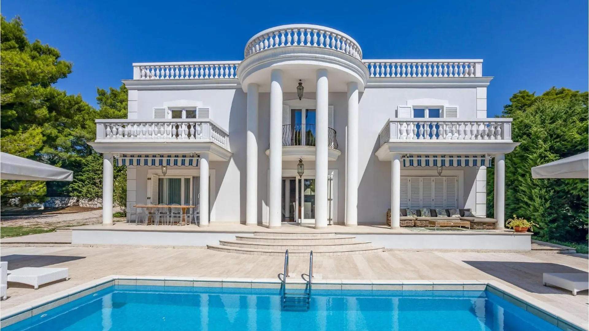 6 Bedroom Awesome Home In Rab Palit Semesterbostad