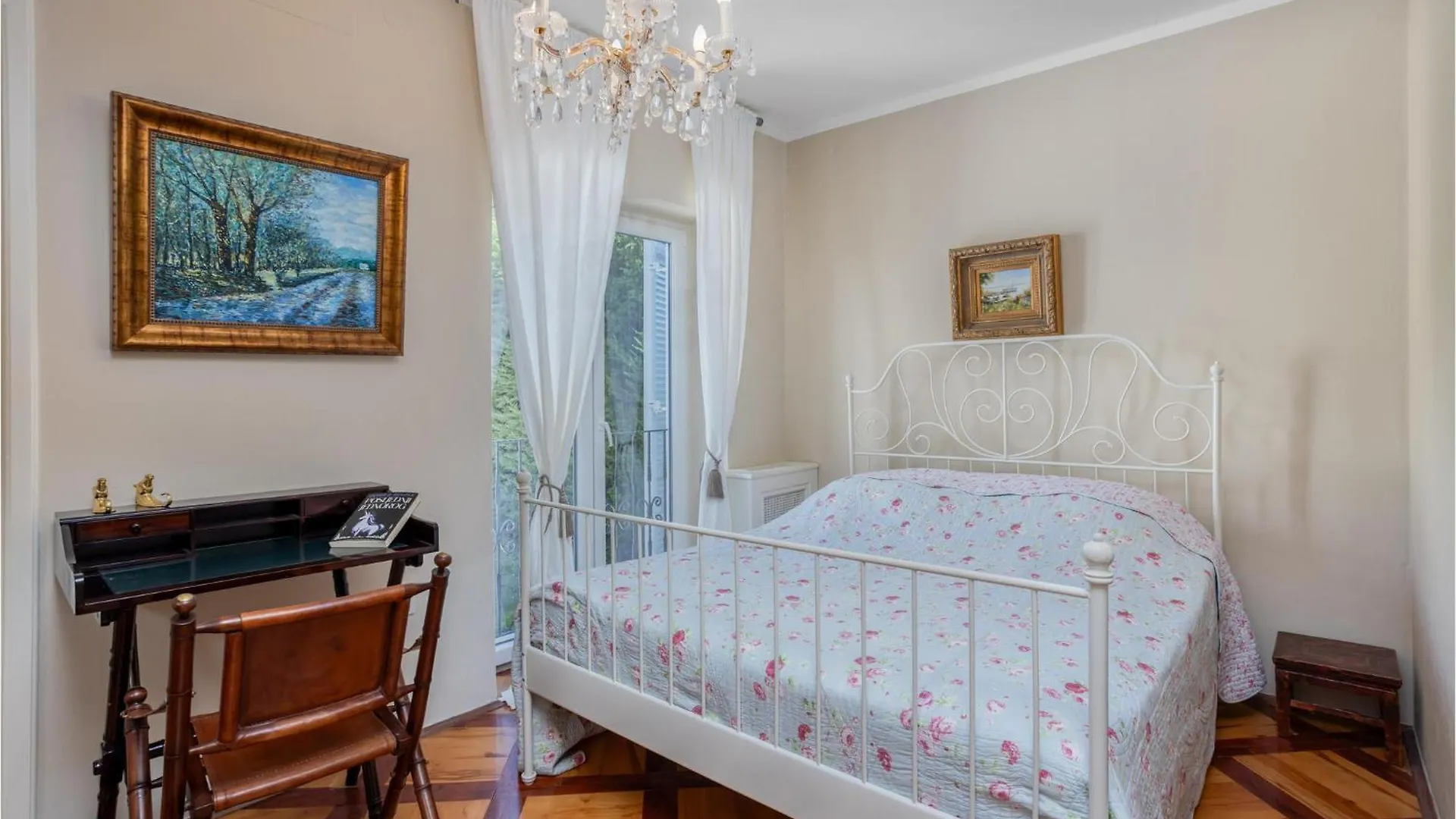 6 Bedroom Awesome Home In Rab Palit